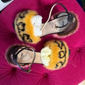 Fendi Yellow and Black Fur Strap Sandals